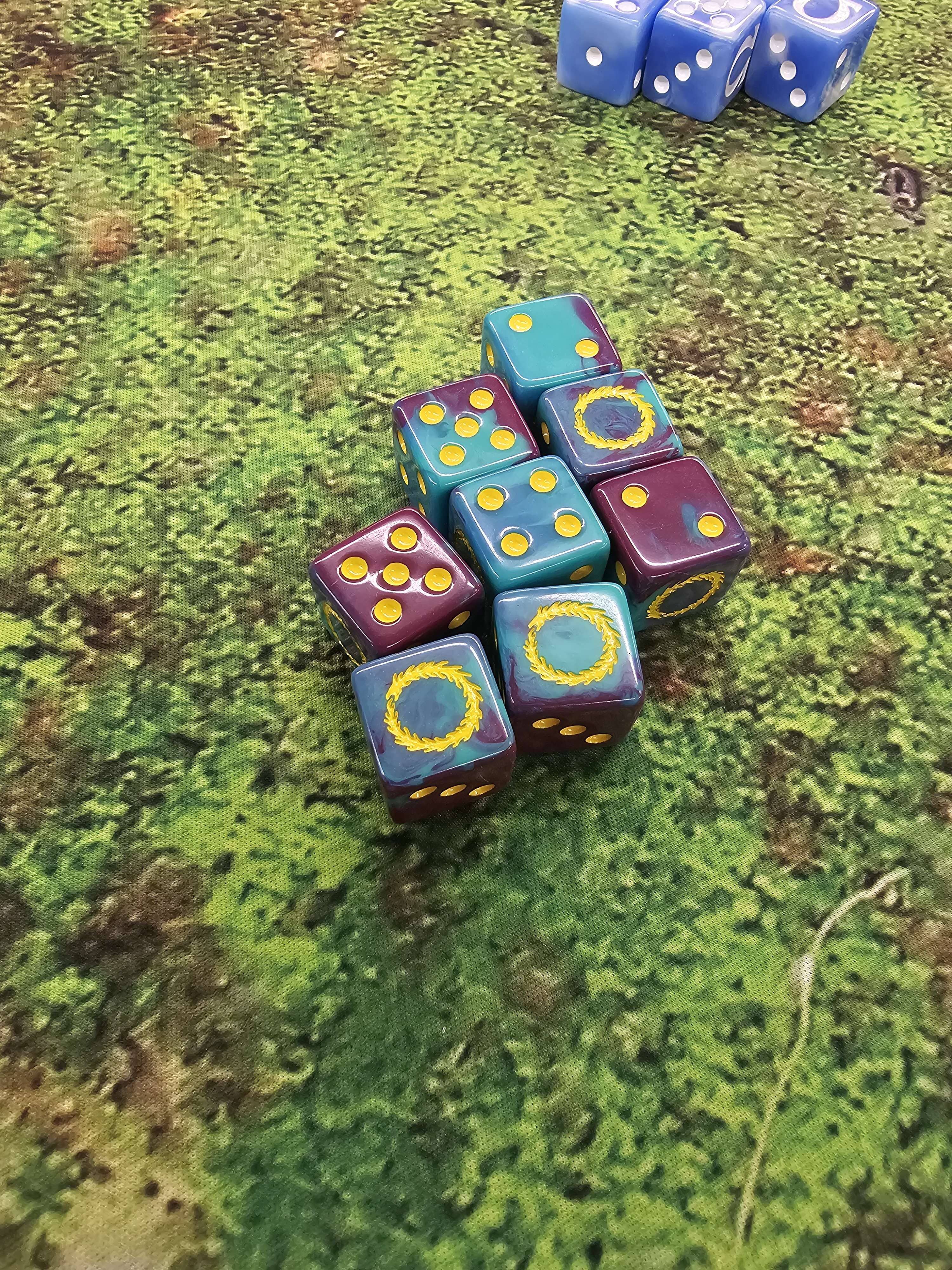 Universe of Ouro (16MM) - 25CT Dice Red Dragon  | Multizone: Comics And Games